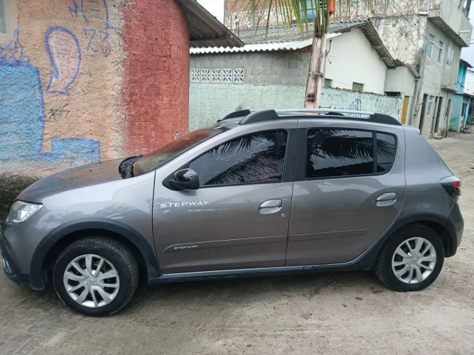 Renault Stepway Zen Flex 1.0 12V Mec. 2024