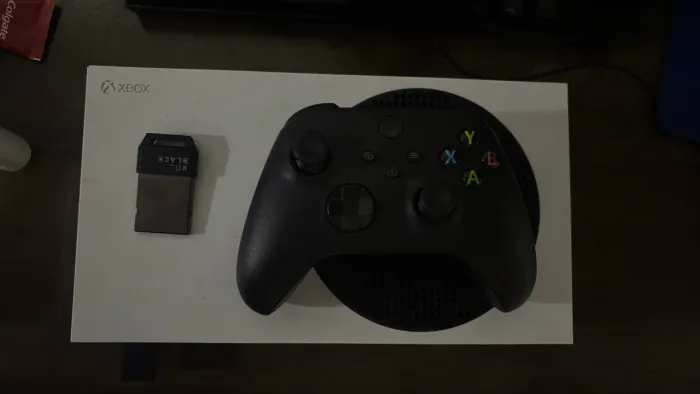 Troco / Vendo Xbox Series S