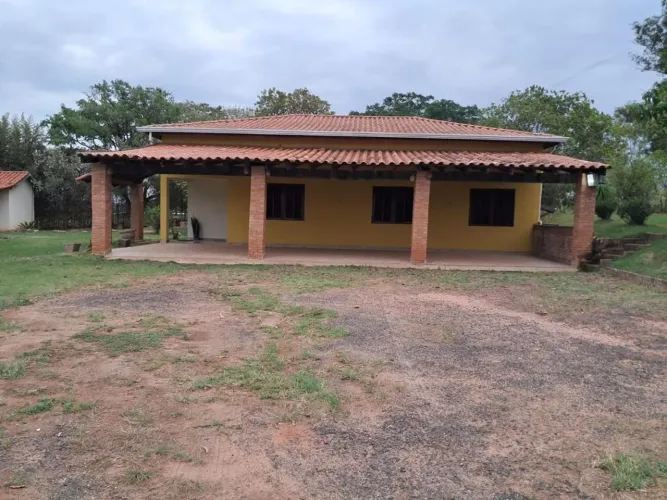 Chácara à venda em Artur Nogueira, Artur Nogueira, com 3 quartos