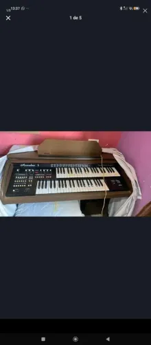 Órgão- teclado