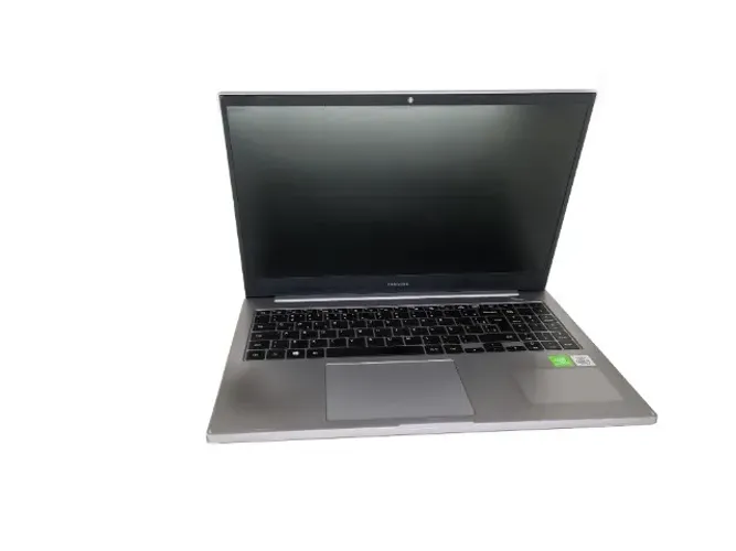 SAMSUNG Intel Core i7 Décima Geração - RAM 8GB - HD 256GB SSD - Placa de Vídeo Dedicada