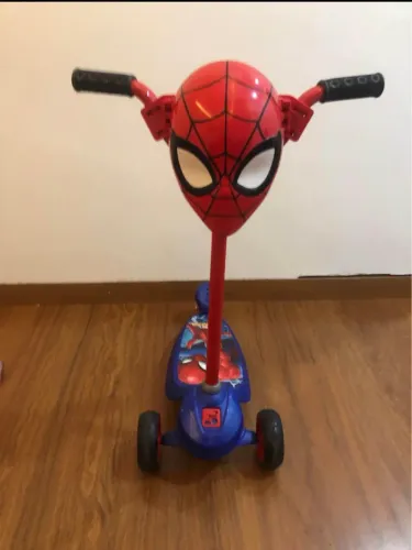 Patinete Infantil Homem-Aranha 