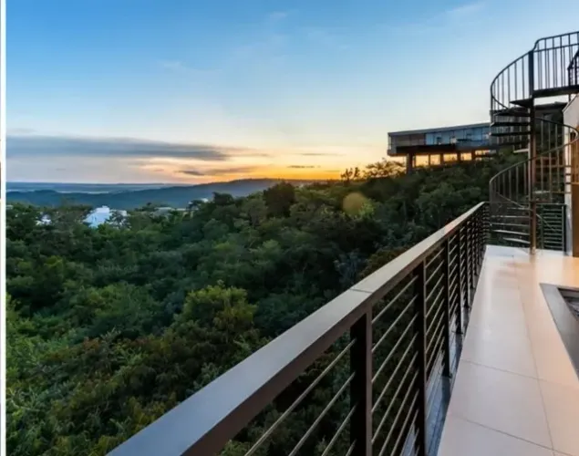 CASA DE LUXO NO RESERVA SANTA MÔNICA | VISTA CINEMATOGRÁFICA | MOBILIADA OU SEM MOBÍLIA