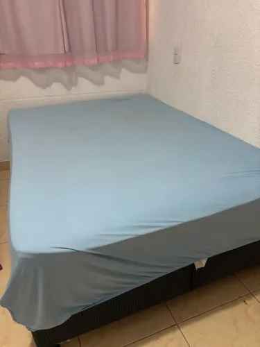 Vendo cama de casal