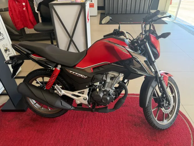 Titan 160 cg edição 50 anos 