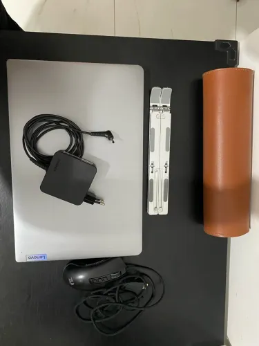 Notebook Lenovo IdeaPad Ryzen 5 + Kit Completo (Mouse, Suporte e Deskpad)
