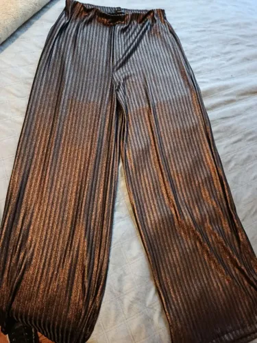 Calça pantalona marrom forever 21 M