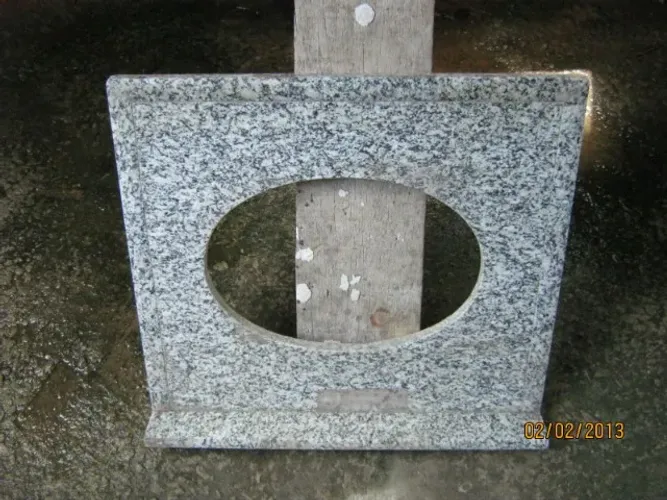 Pia Granito Cinza Malhada 63 x 53 cm
