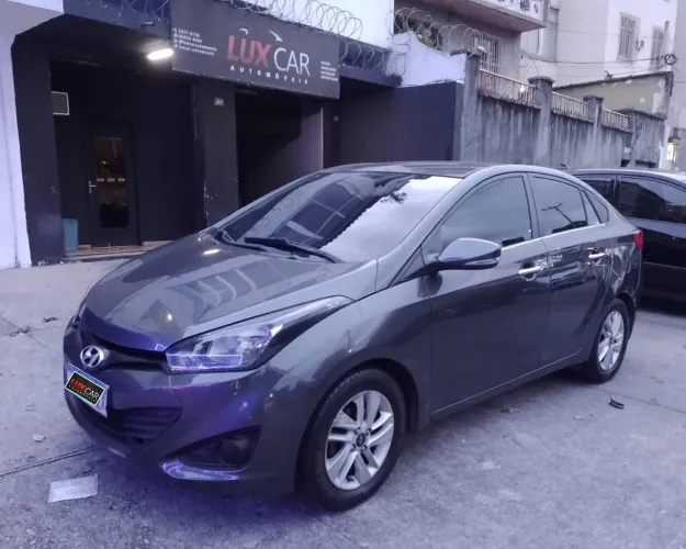 Hyundai HB20S Premium 1.6 Flex 16V Aut. 4P 2014