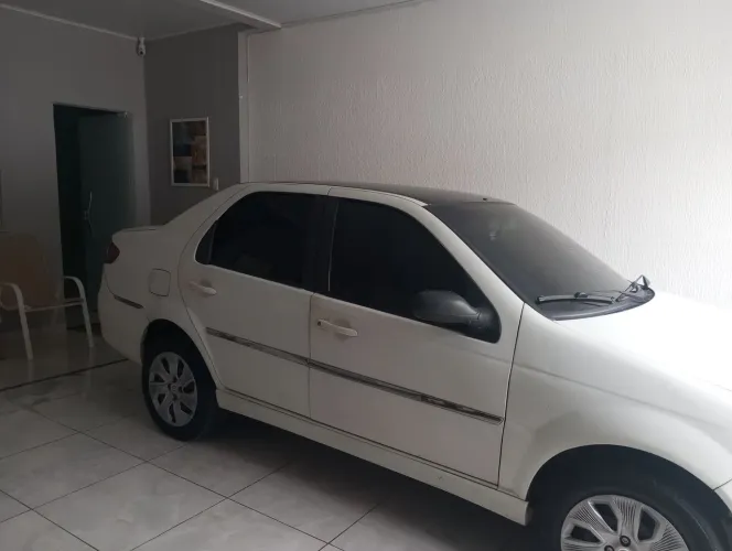 Fiat Siena Tetrafuel 1.4 MPI Fire Flex 8V 4P 2008