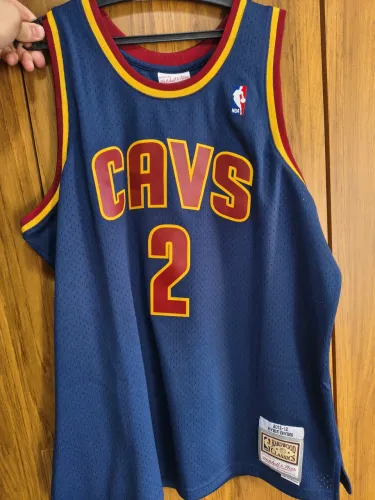 Regata Jersey Mitchell & Ness Kyrie Irving Cavs 2011/12 Away