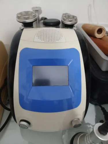 APARELHO DE CAVITAÇÃO + RADIOFREQUÊNCIA FACIAL E CORPORAL PROFISSIONAL - OPORTUNIDADE