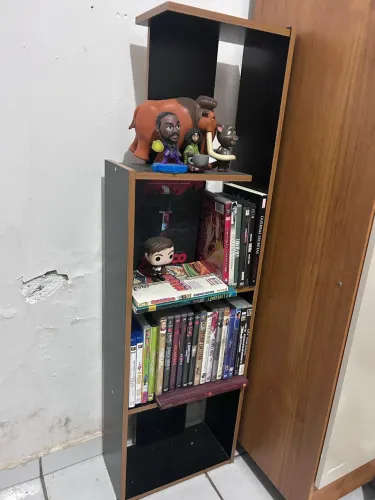 Mini prateleira vertical