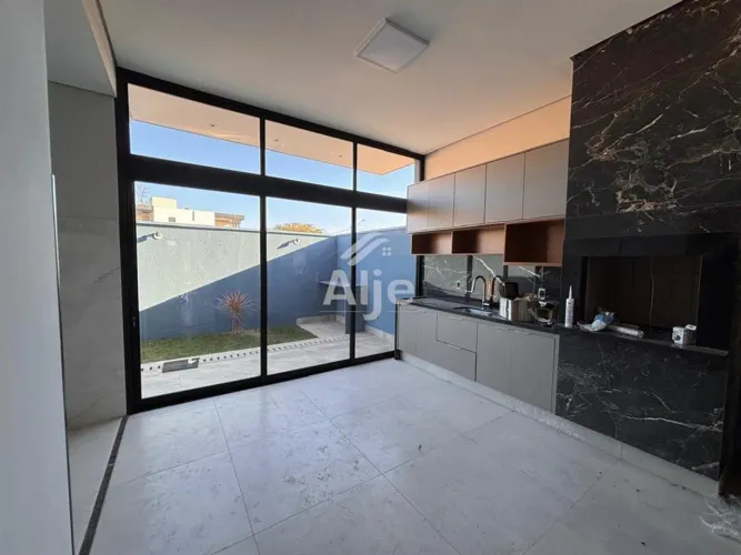VENDE-SE Casa em condomínio NO VERANA PARQUE ALVORADA - MARÍLIA/SP