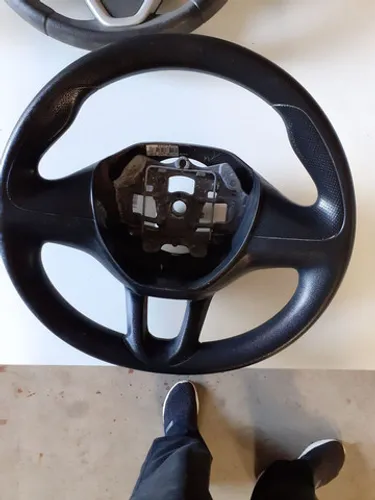 Volante Peugeot 208 2013 a 2016 sem comandos