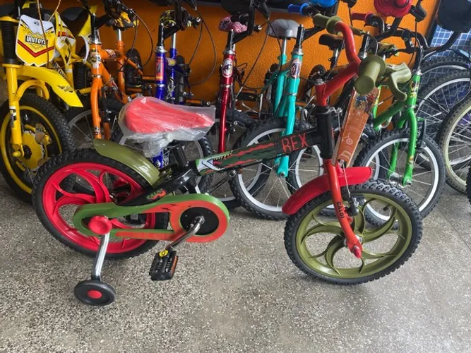 Bicicleta Caloi Infantil nova na caixa 