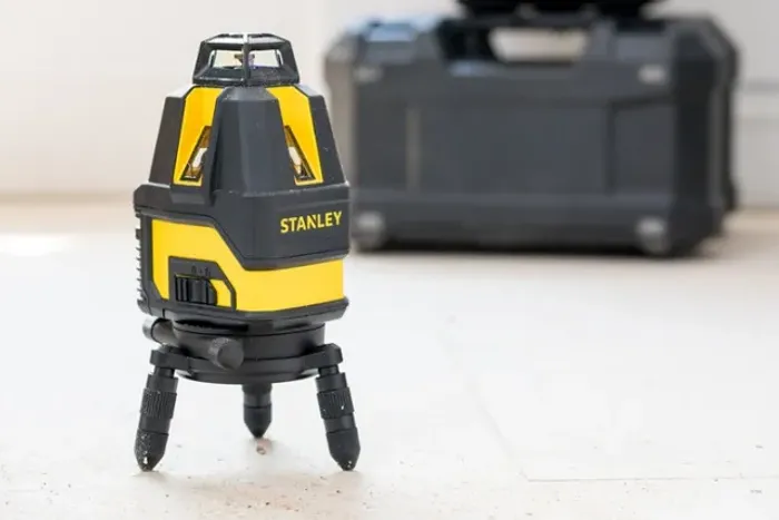 Nível a Laser 10 Metros Multilinhas Vermelha 360° Graus Stanley STHT77521-LA