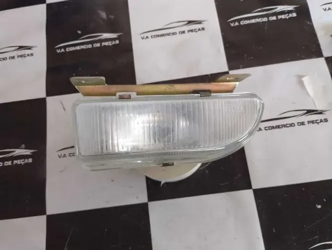 Farol Milha Gol Parati Saveiro Voyage 87-94
