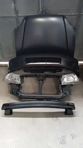Farol e Pára-choque Honda civic 99/2000