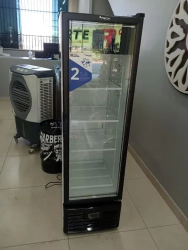 Cervejeira Slim Fricon 284 Litros - Novo