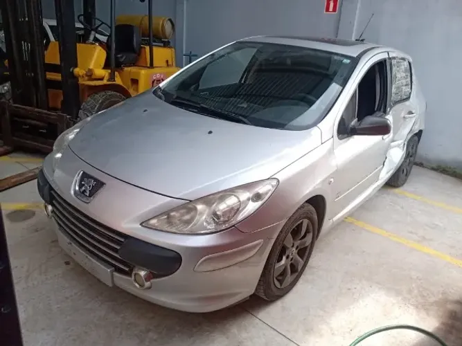 Sucata de Automóvel Peugeot 307 motor 1.6 16v completo aro 16 tudo em peças