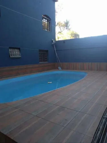 Chácara Troca , com piscina em São José dos Pinhais, vende
