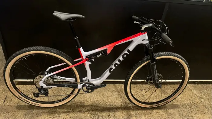 CALOI ELITE CARBON SPORT FS TAMANHO 19