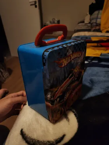 Caixa Hot Wheels + carros