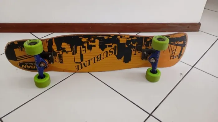 Skate Semi-Long com rodinha Free Ride Retrô