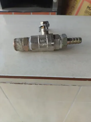 Vendo um registro de ar para o compressor