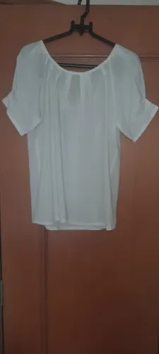 Blusa branca feminina da CANAL