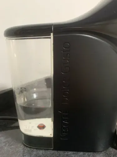 Máquina de Café Nescafé Dolce Gusto