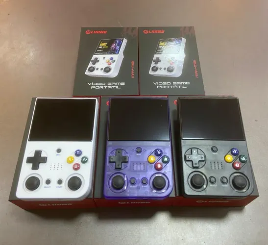 Console portátil LDONG com 20mil jogos