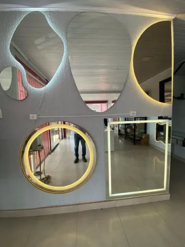 Espelhos, box , portas , janelas