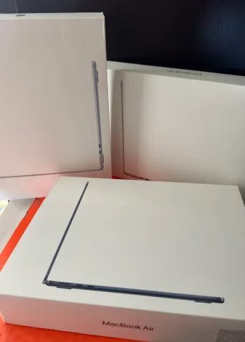 MacBook Air M4 13,6 | 16GB | 256GB (Lacrados)