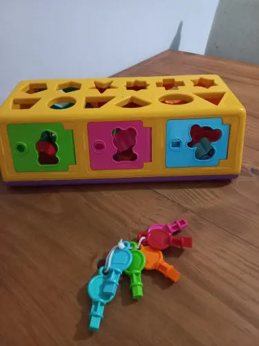 Brinquedo Educativo Caixa-Encaixa - Estrela.