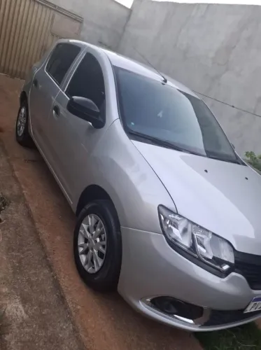 Renault Sandero Authentique Hi-power 1.0 16V 5P 2015