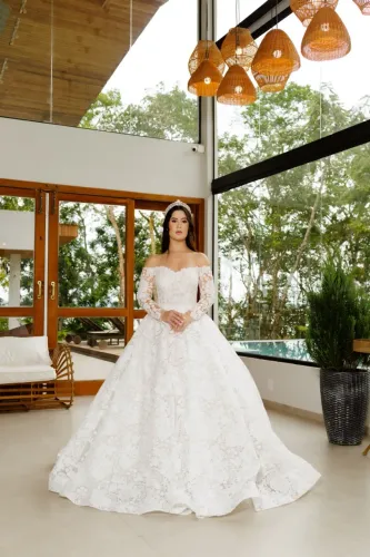 VESTIDO RENDADO DE NOIVA 
