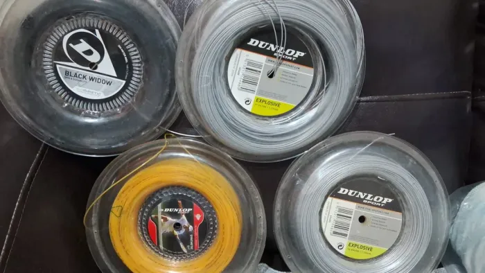 Rolos de Corda de Tênis Dunlop e Wilson