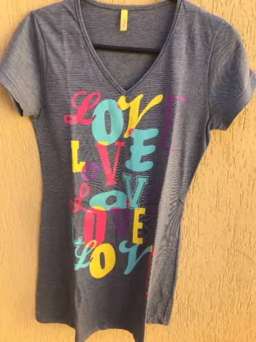 Camisola Manga Curta Love Da Puket (Usado)