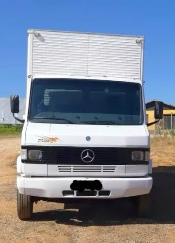 Mercedes-Benz 710 2011 Bau