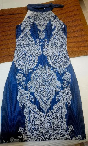 LINDOS VESTIDOS DE GRIFF SUPER NOVOS