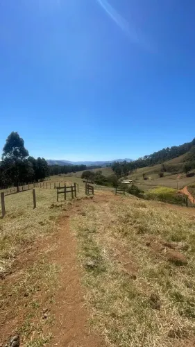 sitio 21 alqueires em Joanópolis sp