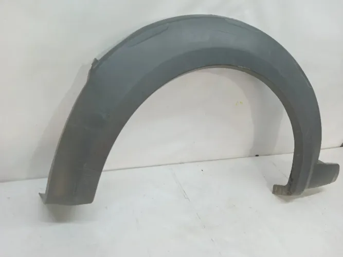 Moldura Paralama Traseiro Direito Fiat Strada 2014/2020