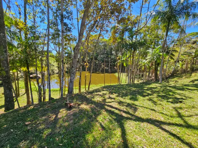 Terreno rural com lago -Águas Mornas com 9.482m²
