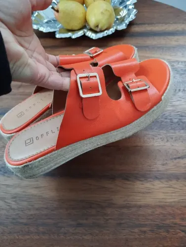 2 Sandália feminina plataforma laranja