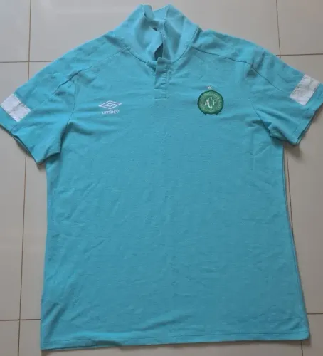 Camisa Chapecoense Umbro Verde de Viagem Tamanho G