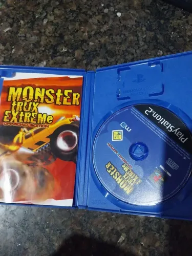 Monster Trux Extreme Offroad Edition - PS2