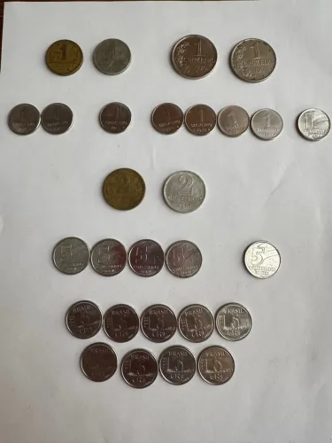 Lote 73 moedas Cruzeiros