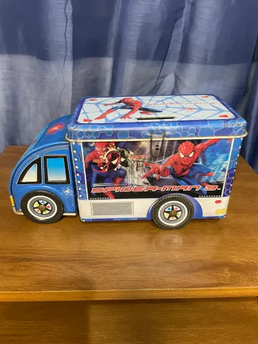 Marvel Ônibus com Cofre Homem Aranha- Item promocional